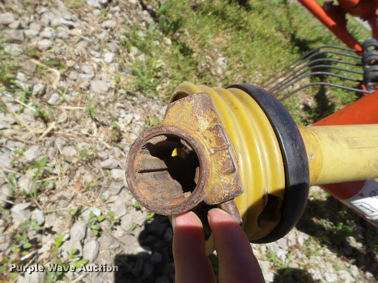 image for item EM9756 Kuhn GA300GM tedder