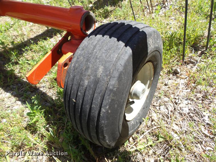 image for item EM9756 Kuhn GA300GM tedder