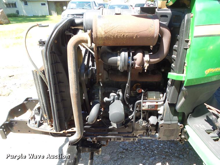image for item EM9758 2006 John Deere 4520 MFWD tractor