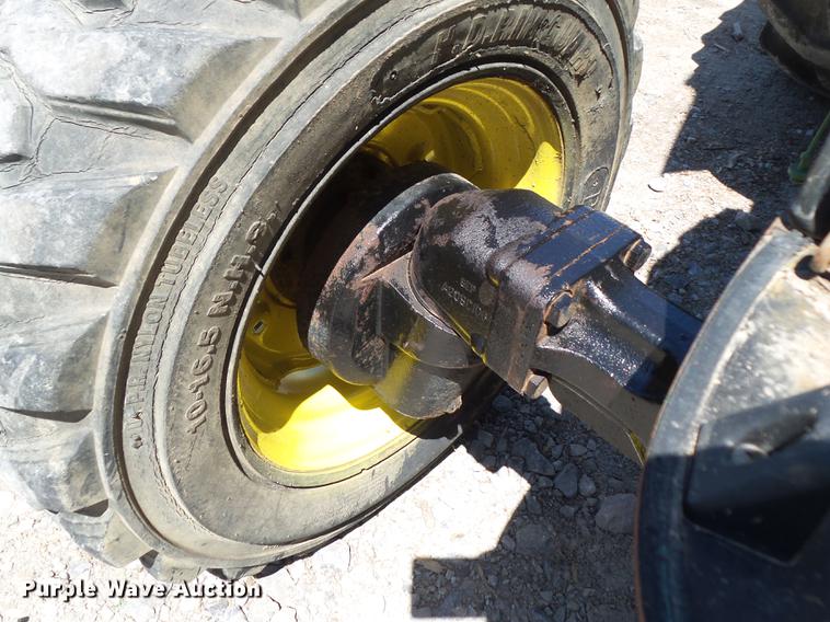 image for item EM9758 2006 John Deere 4520 MFWD tractor