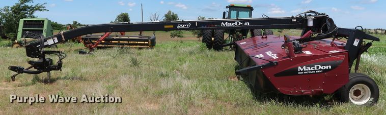 image for item FE9673 2011 MacDon R85 windrower