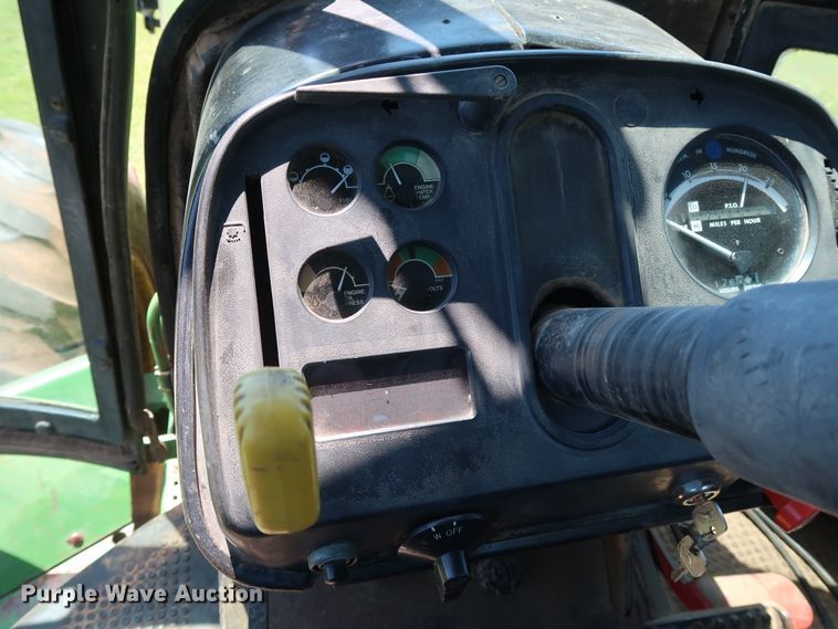 image for item FE9683 1980 John Deere 8440 4WD tractor