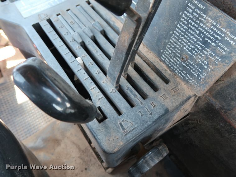 image for item FE9683 1980 John Deere 8440 4WD tractor