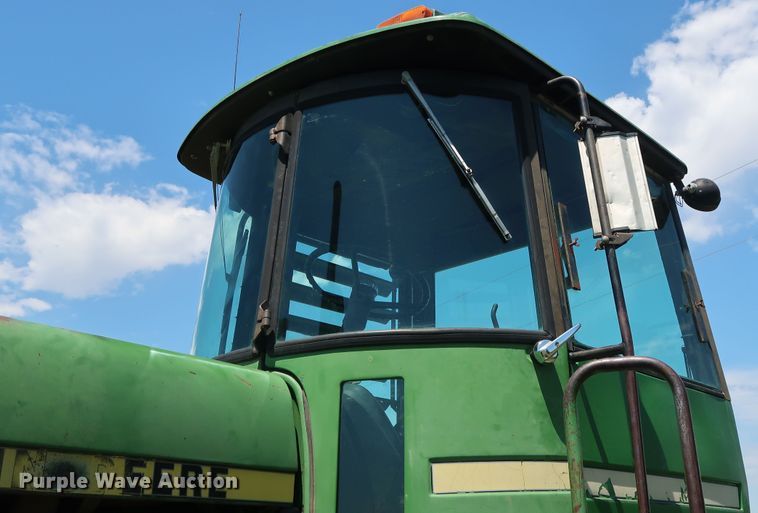 image for item FE9683 1980 John Deere 8440 4WD tractor