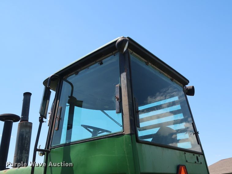 image for item FE9683 1980 John Deere 8440 4WD tractor