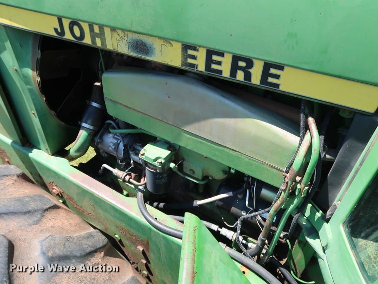 image for item FE9683 1980 John Deere 8440 4WD tractor