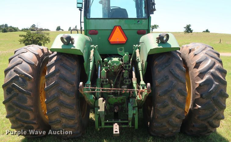 image for item FE9683 1980 John Deere 8440 4WD tractor