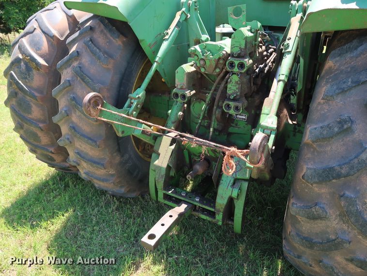 image for item FE9683 1980 John Deere 8440 4WD tractor