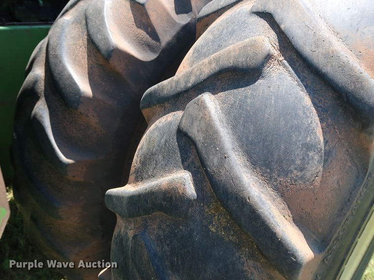 image for item FE9683 1980 John Deere 8440 4WD tractor