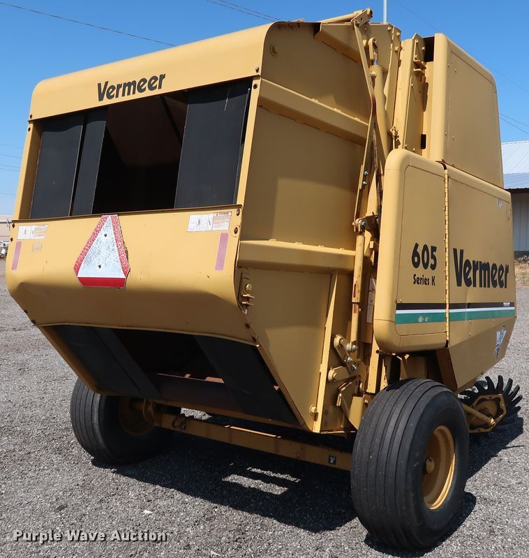 image for item FE9684 (2) Vermeer 605K round balers