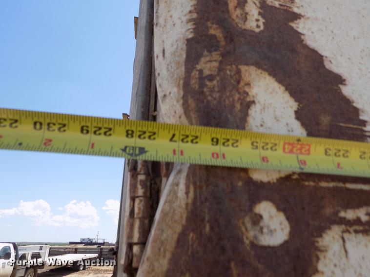 image for item FG9473 2000 International 2654 feed mixer truck