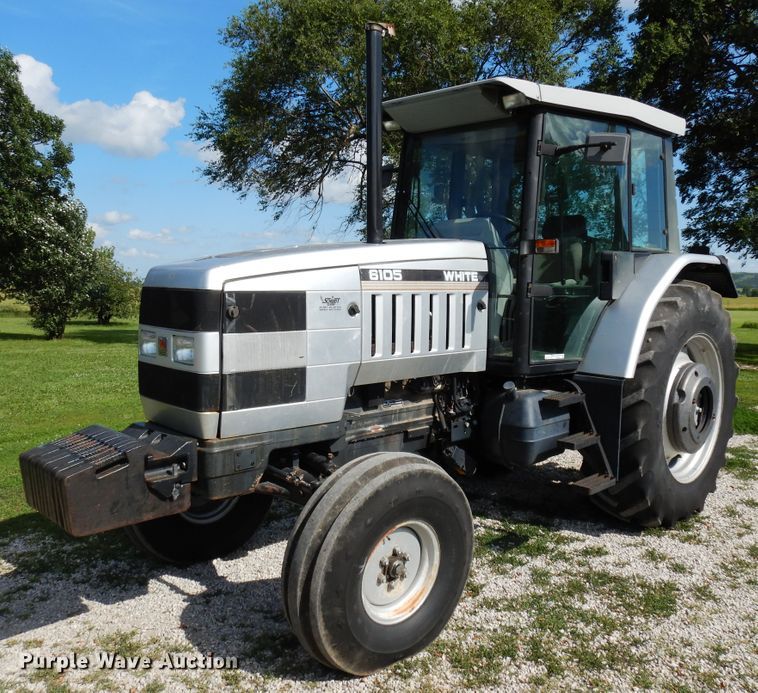 image for item FI9859 1992 White 6105 tractor