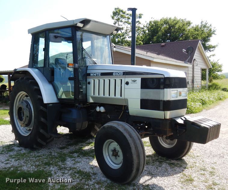 image for item FI9859 1992 White 6105 tractor