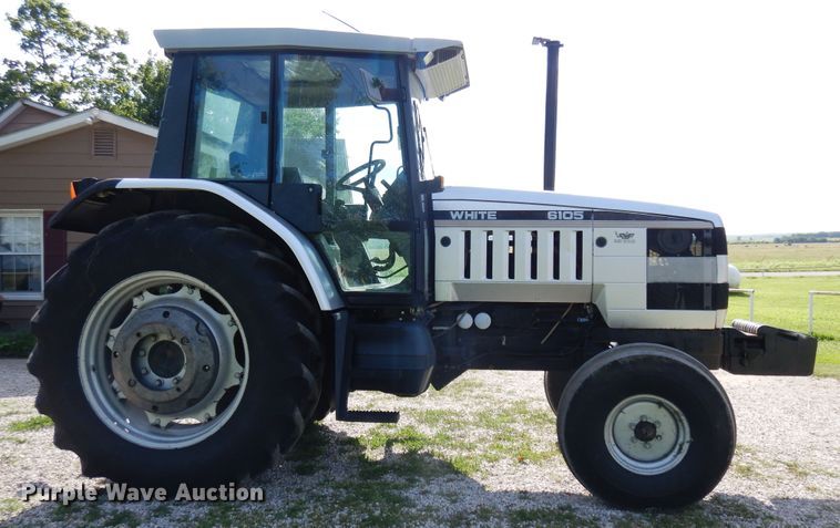 image for item FI9859 1992 White 6105 tractor