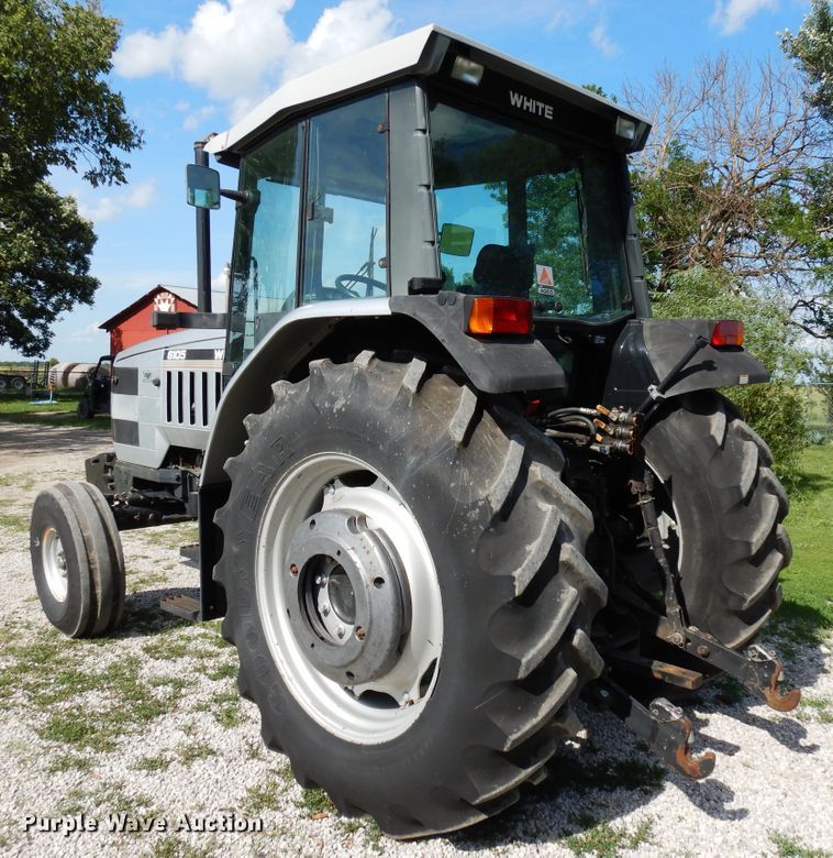image for item FI9859 1992 White 6105 tractor