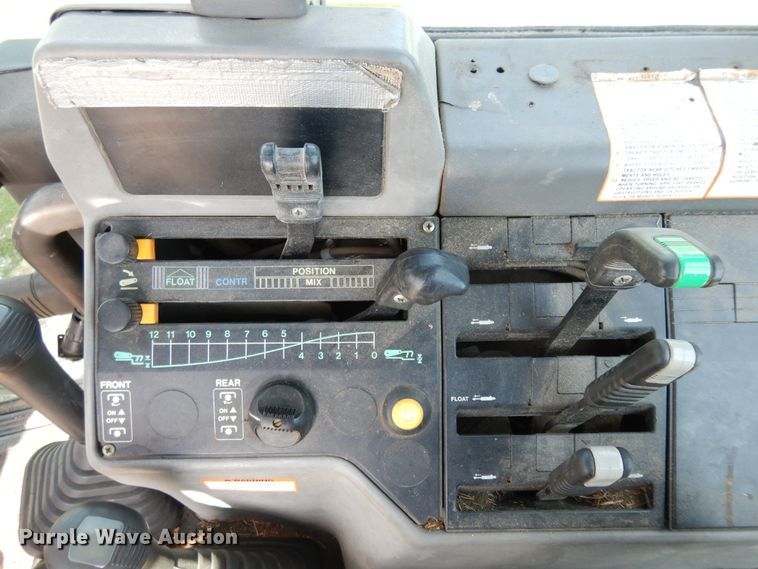 image for item FI9859 1992 White 6105 tractor