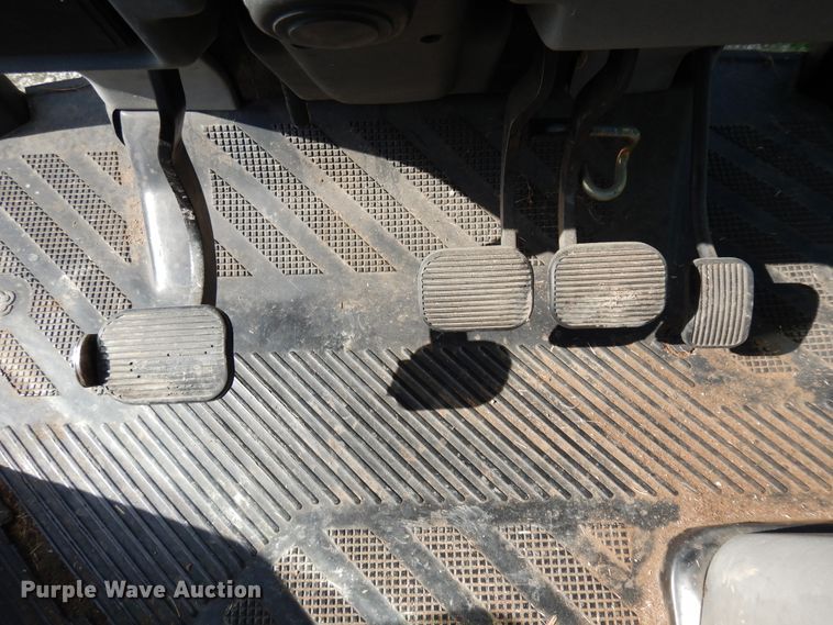 image for item FI9859 1992 White 6105 tractor