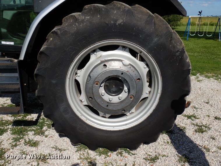 image for item FI9859 1992 White 6105 tractor