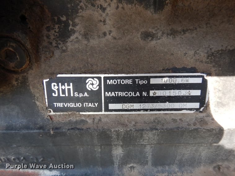 image for item FI9859 1992 White 6105 tractor