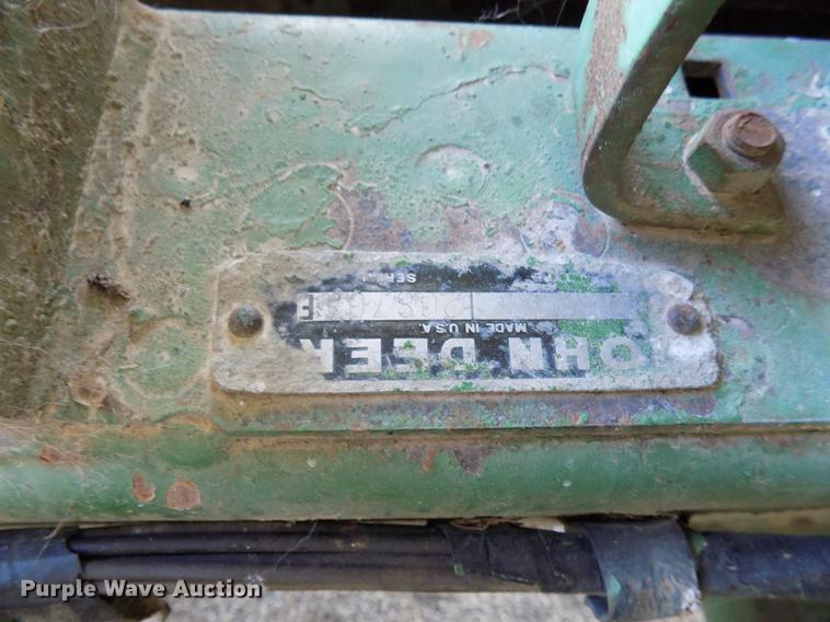 image for item FJ9296 John Deere 346 small square baler