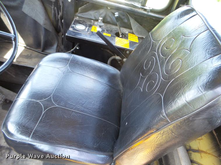 image for item FM9364 Ag-Chem AG-Gator 2004 waste applicator