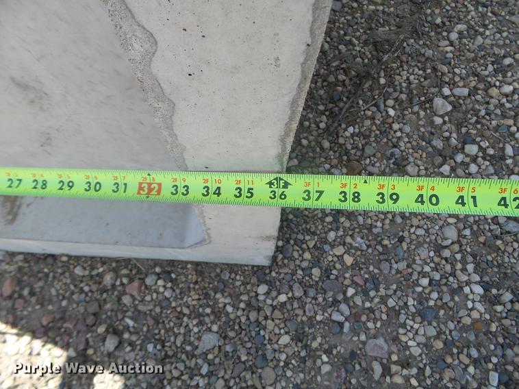 image for item FM9380 Fence line feed bunks