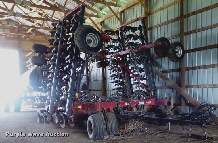 image for item FM9381 Case IH SDX40 air seeder