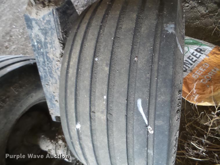 image for item FM9381 Case IH SDX40 air seeder