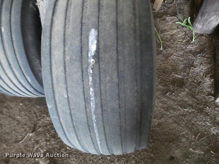 image for item FM9381 Case IH SDX40 air seeder