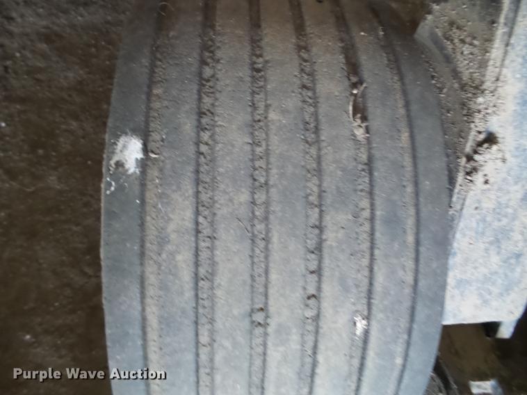 image for item FM9381 Case IH SDX40 air seeder