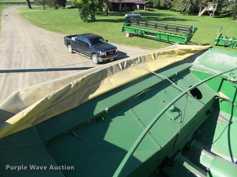 image for item FM9387 2000 John Deere 9650 STS RWA combine