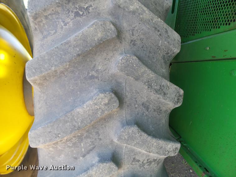 image for item FM9387 2000 John Deere 9650 STS RWA combine