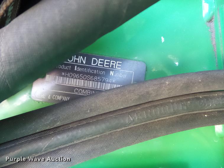 image for item FM9387 2000 John Deere 9650 STS RWA combine