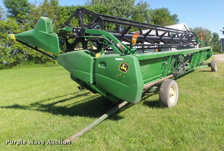 image for item FM9388 2006 John Deere 630F Hydraflex head