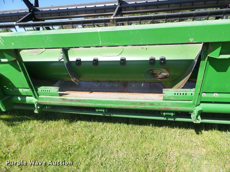 image for item FM9388 2006 John Deere 630F Hydraflex head