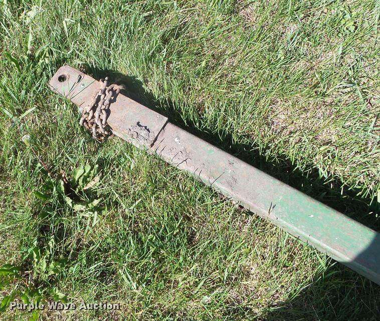 image for item FM9388 2006 John Deere 630F Hydraflex head