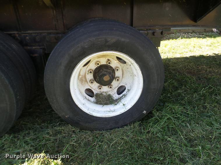 image for item FM9391 1997 Fiat flatbed trailer