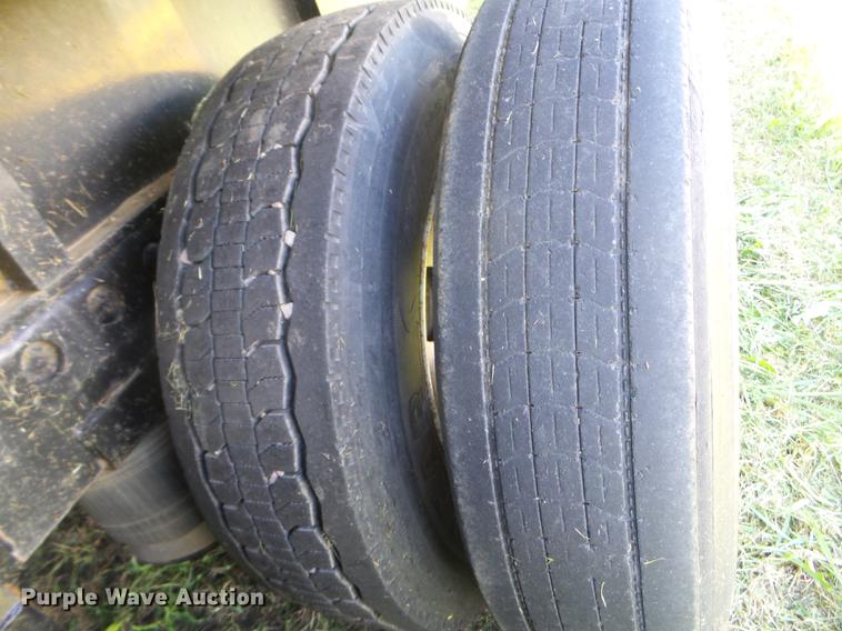 image for item FM9391 1997 Fiat flatbed trailer