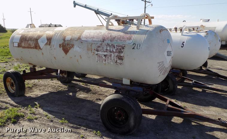 image for item FN9507 Trinity anhydrous ammonia tank