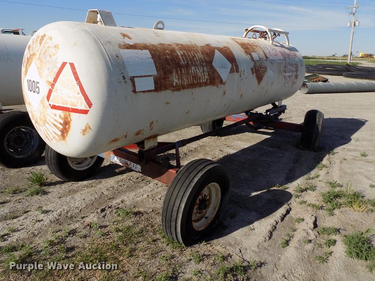 image for item FN9507 Trinity anhydrous ammonia tank