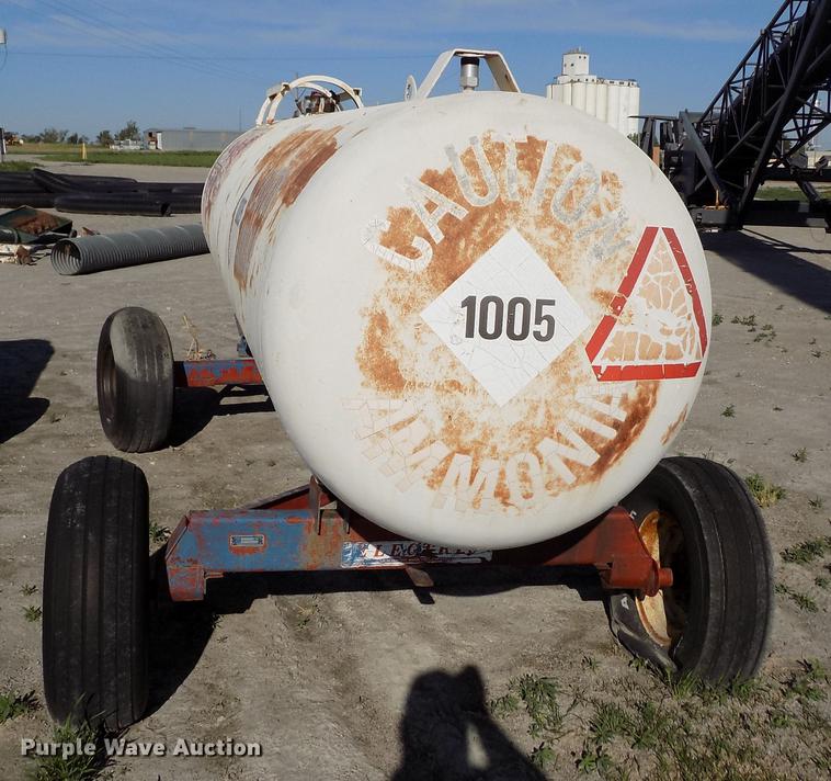 image for item FN9507 Trinity anhydrous ammonia tank