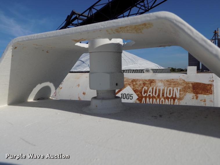 image for item FN9508 Anhydrous ammonia tank