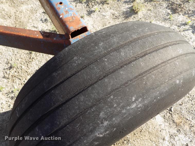 image for item FN9508 Anhydrous ammonia tank