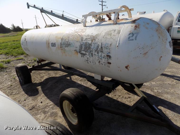 image for item FN9509 Trinity anhydrous ammonia tank