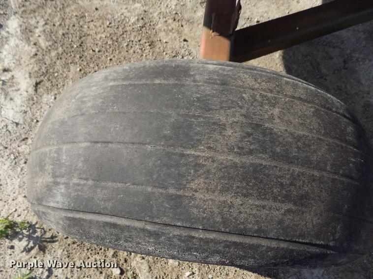 image for item FN9509 Trinity anhydrous ammonia tank