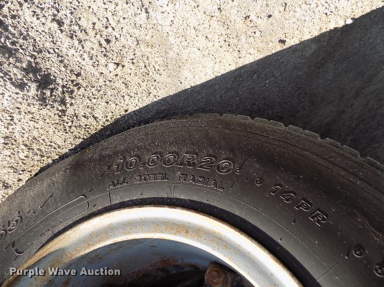 image for item FN9511 1979 GMC 7000 tank truck