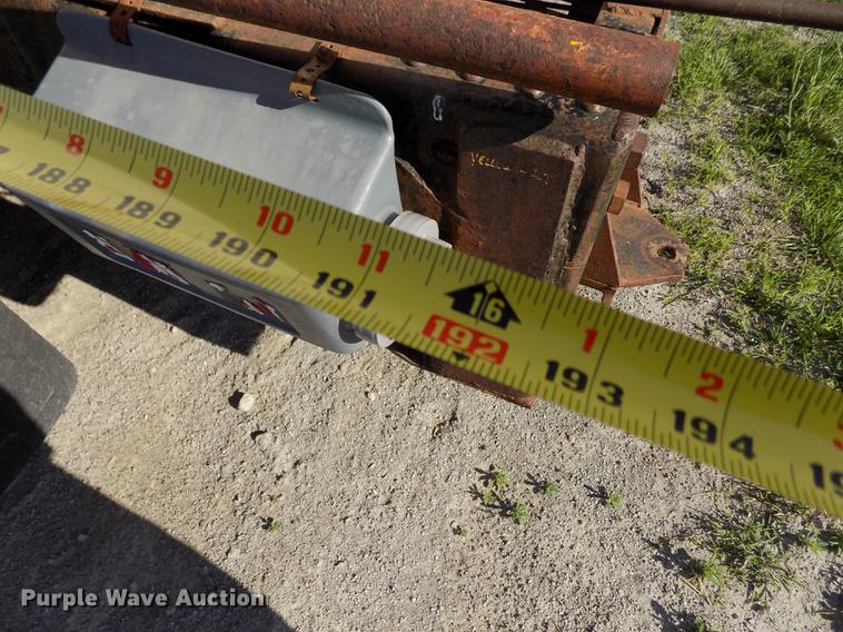 image for item FN9511 1979 GMC 7000 tank truck