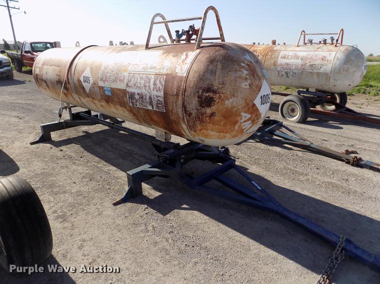 image for item FN9515 Eaton anhydrous ammonia tank