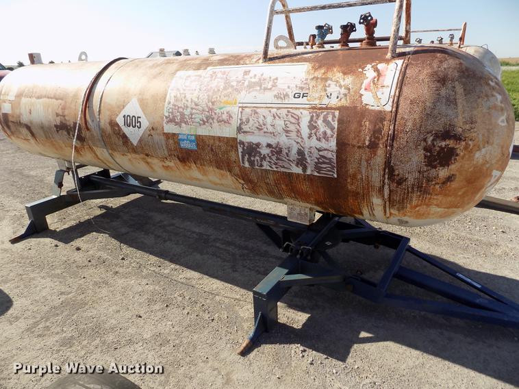 image for item FN9515 Eaton anhydrous ammonia tank