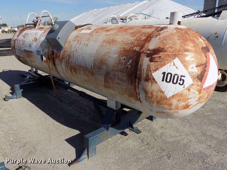 image for item FN9515 Eaton anhydrous ammonia tank